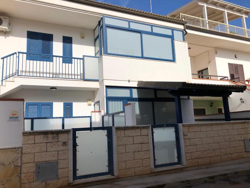 Mareinsicilia: Appartamenti Del Melo Marina di Ragusa Εξωτερικό φωτογραφία