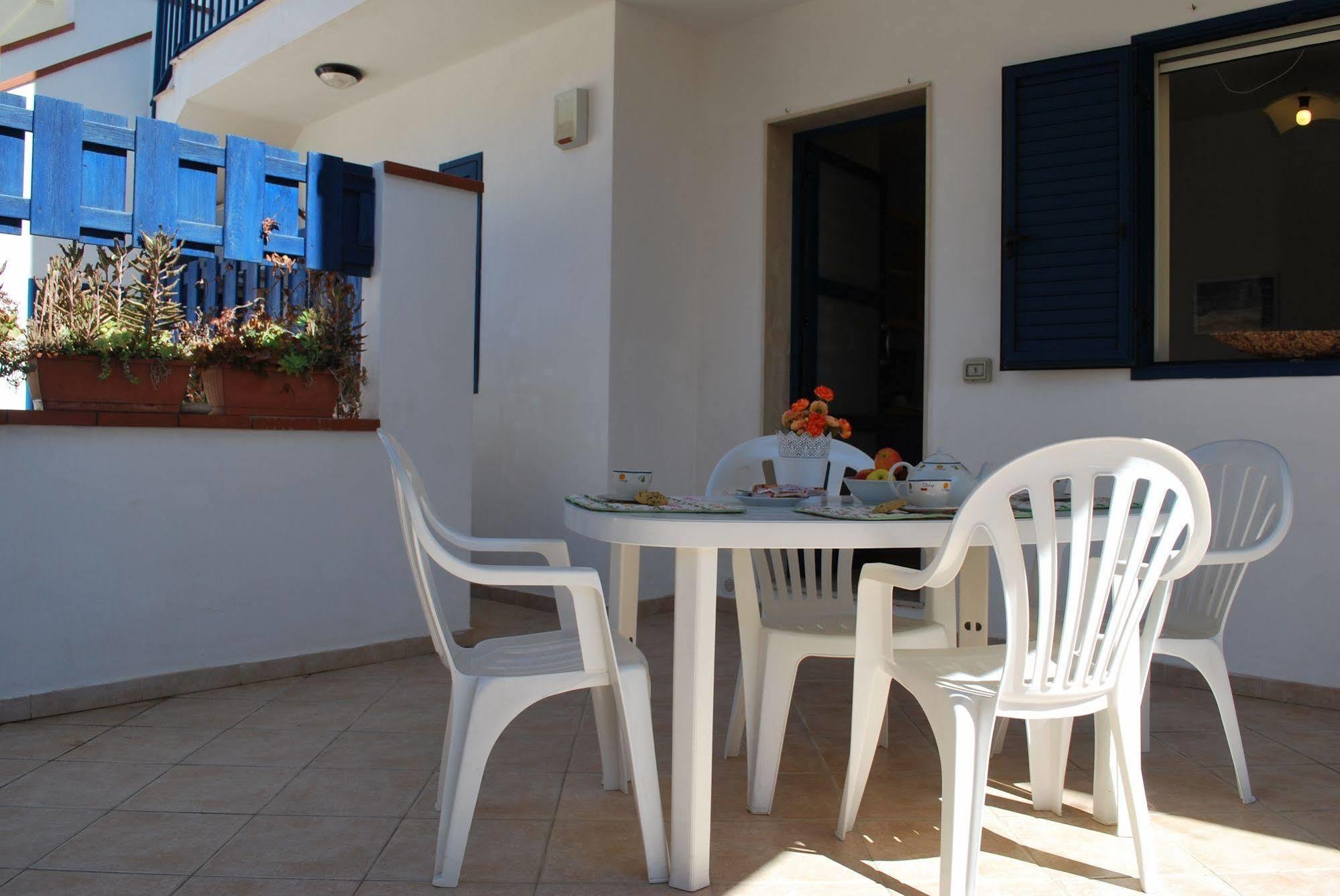 Mareinsicilia: Appartamenti Del Melo Marina di Ragusa Εξωτερικό φωτογραφία